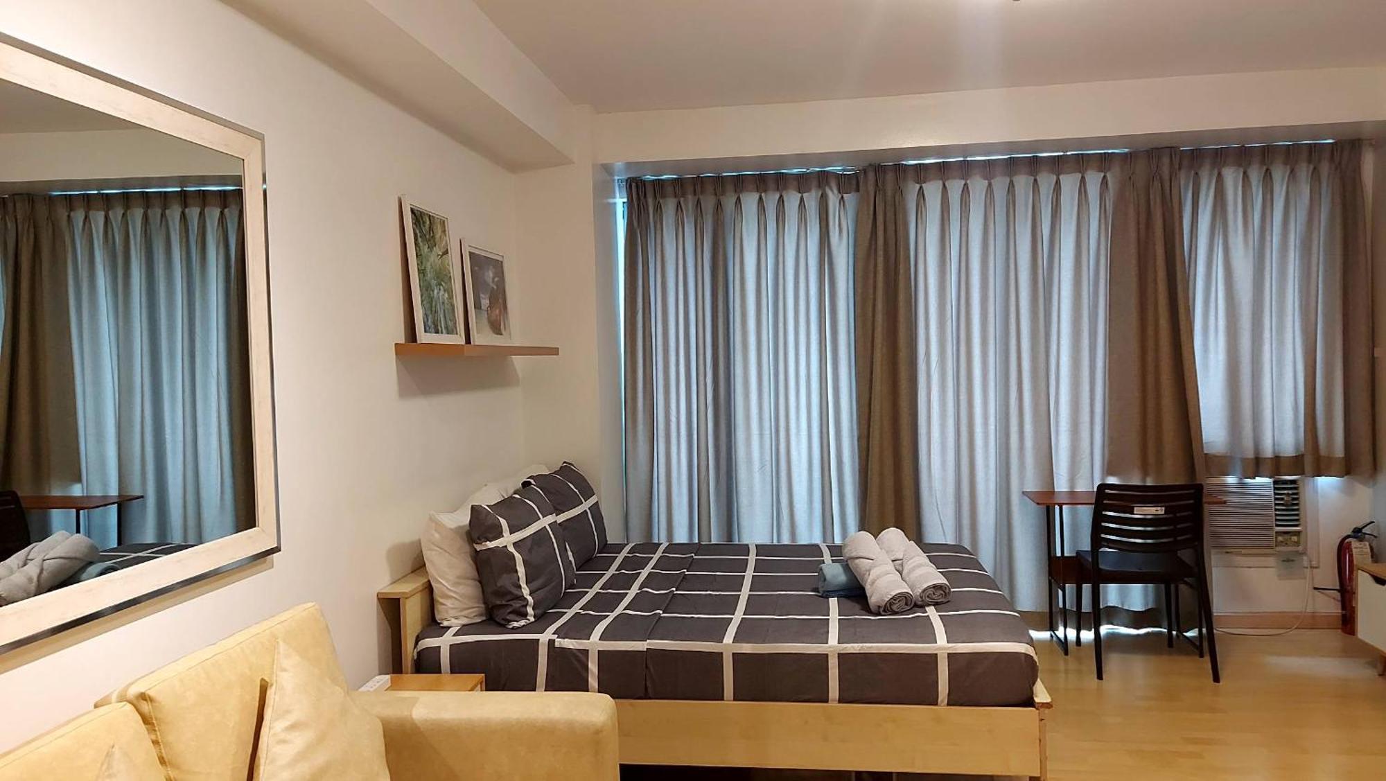 N Place At Soho Central Manila Room photo